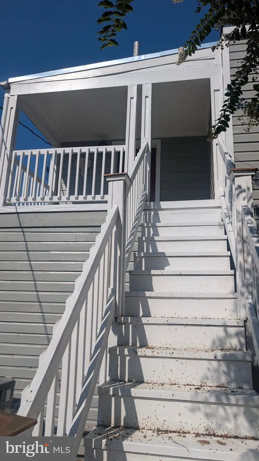 Frederick, Maryland 21701, United States, 2 Bedrooms Bedrooms, ,2 BathroomsBathrooms,Residential,Active,210817