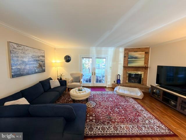 BANCROFT VILLAGE - Residential