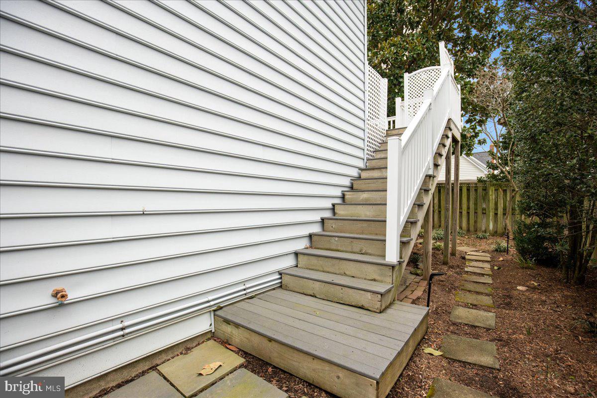 AVONDALE - Residential