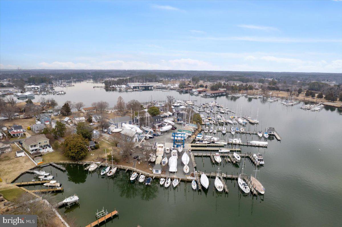 AVONDALE - Residential