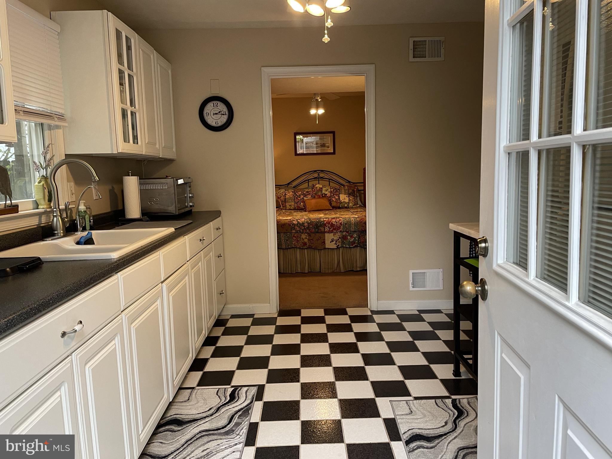 AVONDALE - Residential