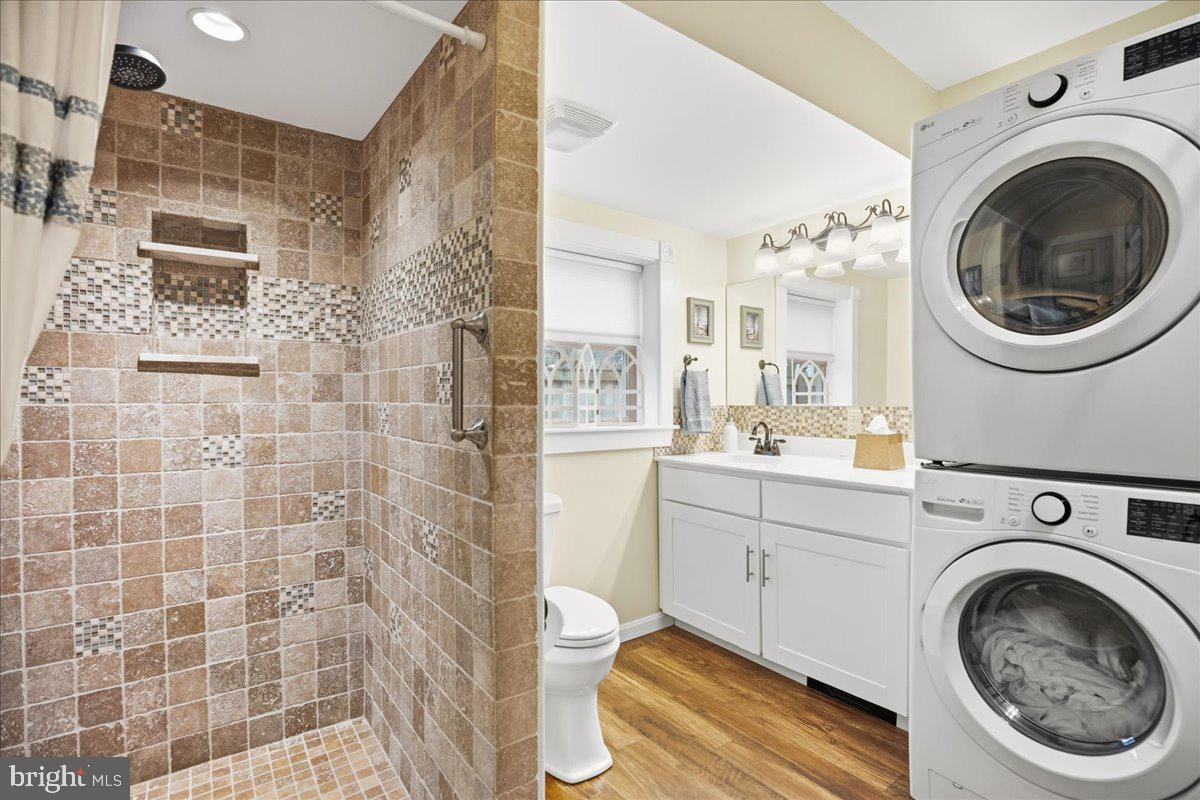 AVONDALE - Residential