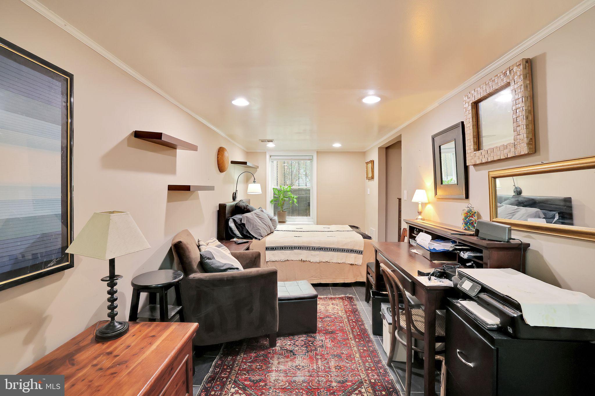 SILVER SPRING - Residential