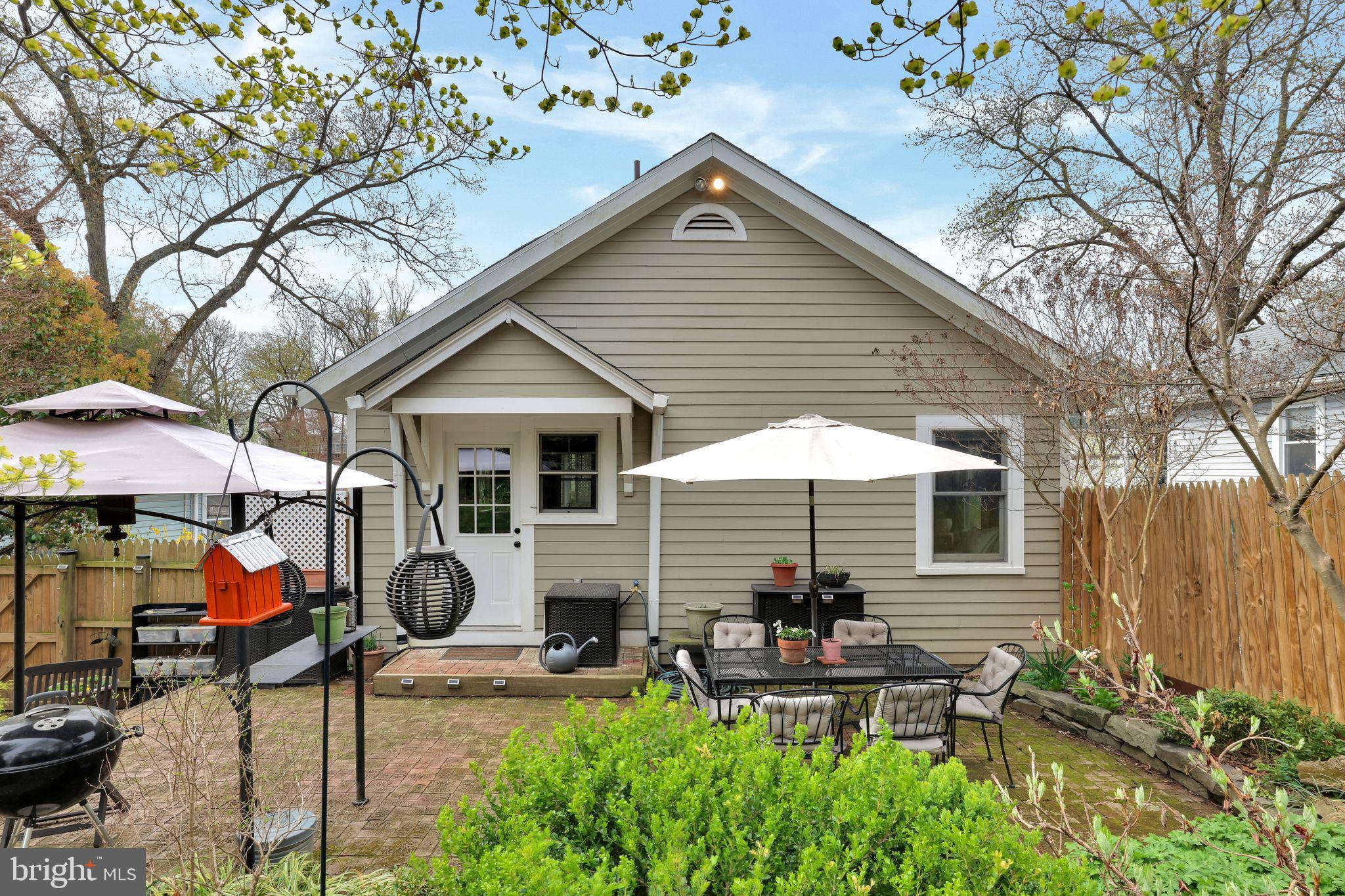 SILVER SPRING - Residential