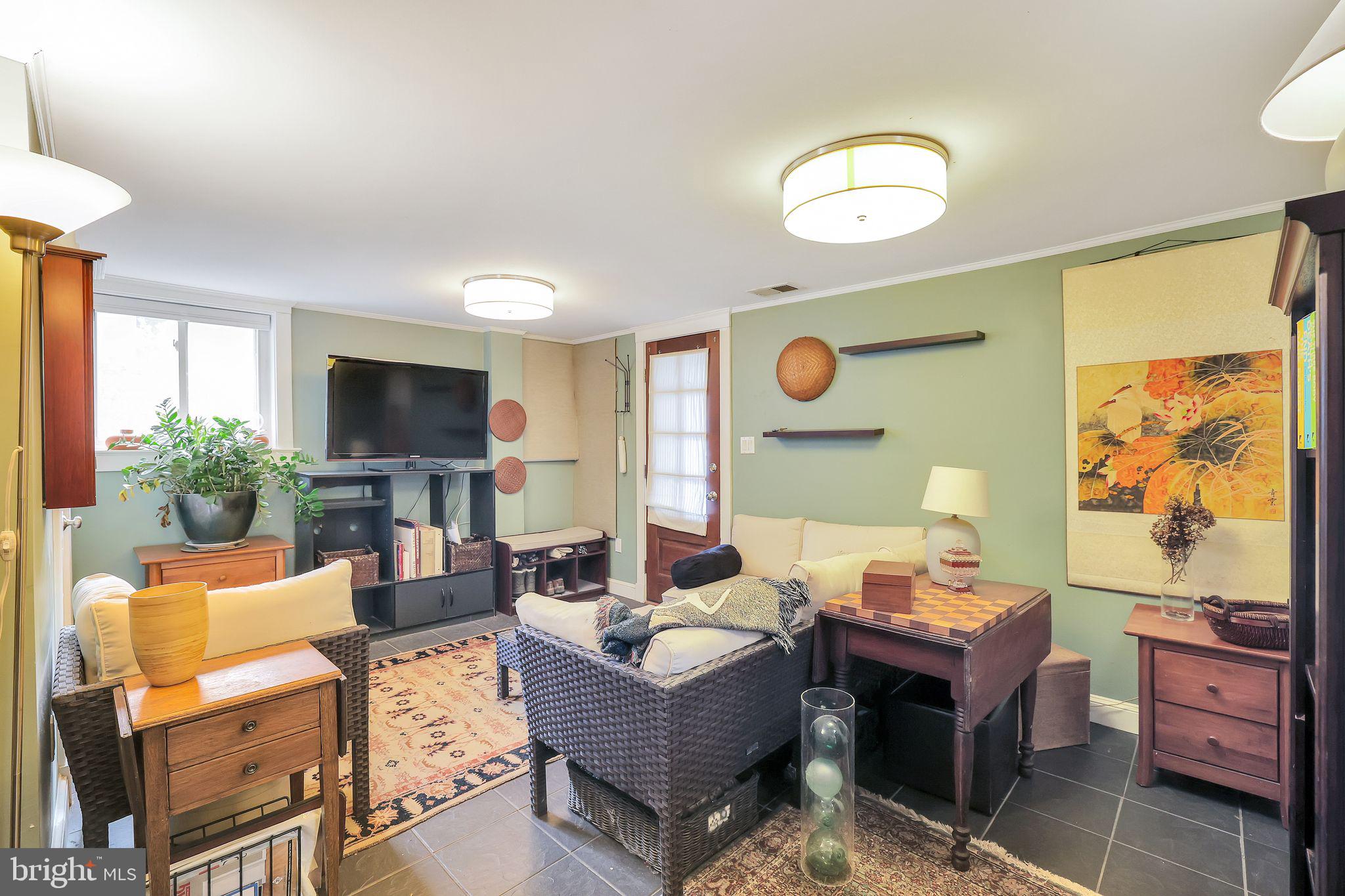 SILVER SPRING - Residential