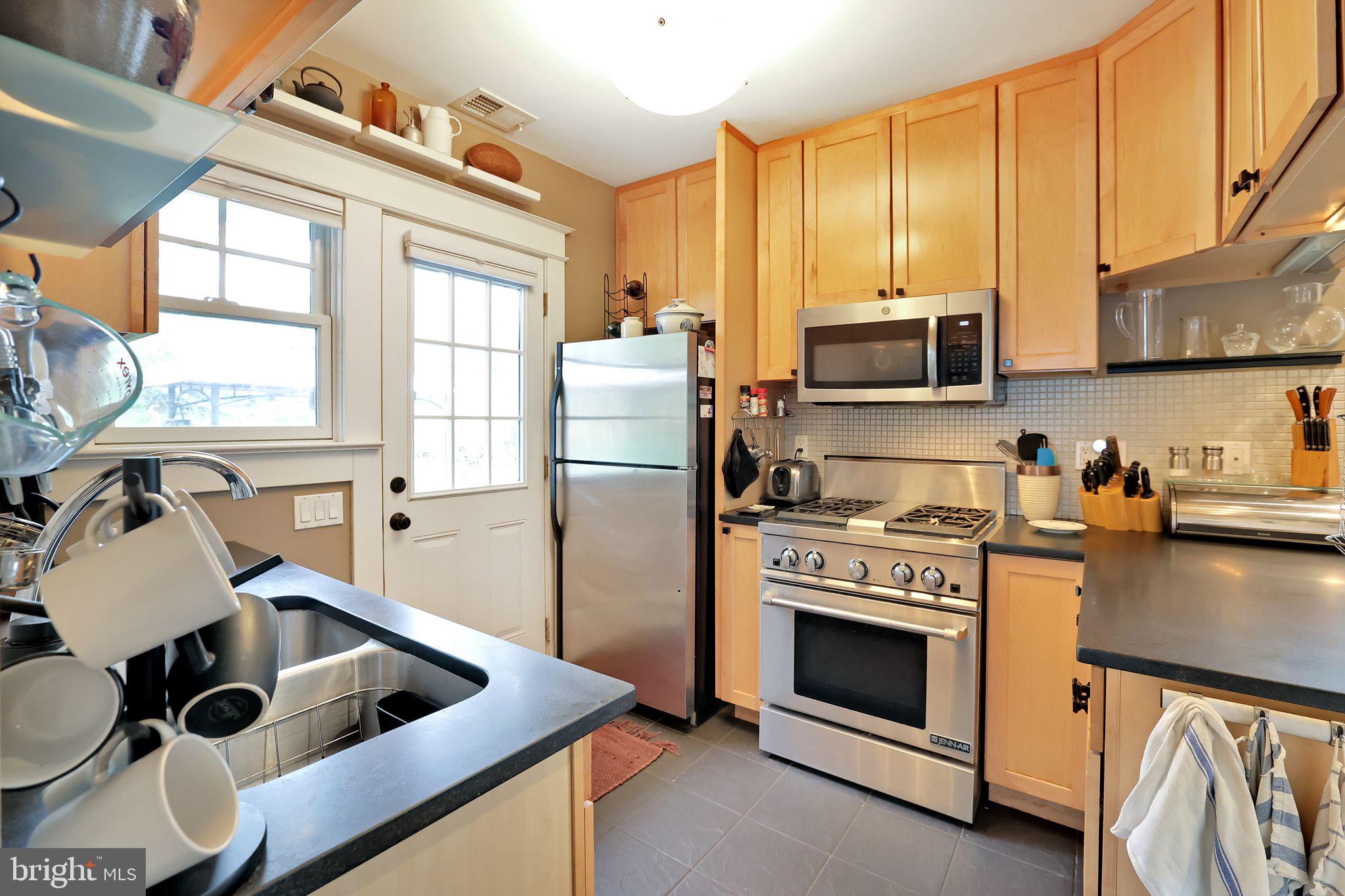 SILVER SPRING - Residential