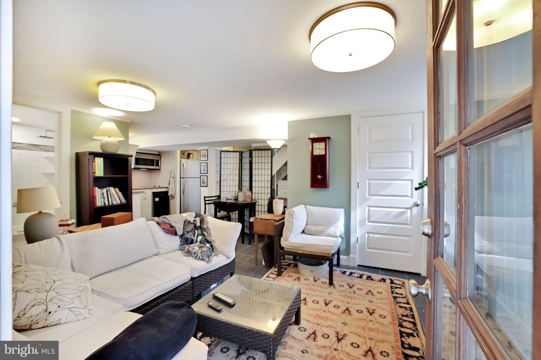 SILVER SPRING - Residential