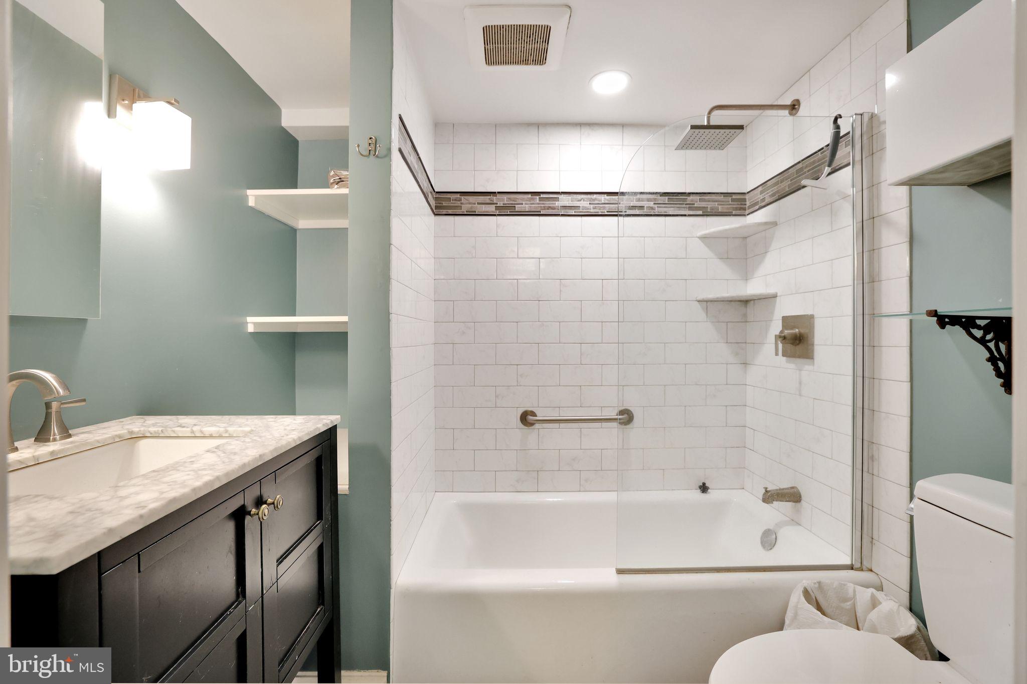 SILVER SPRING - Residential