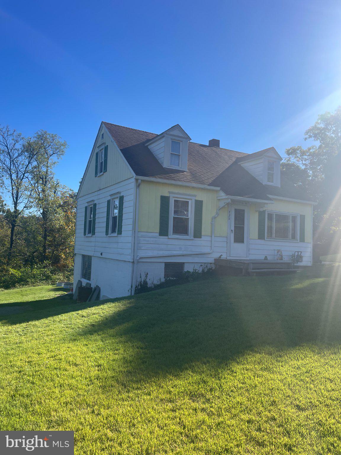 732 HUNT TERRACE