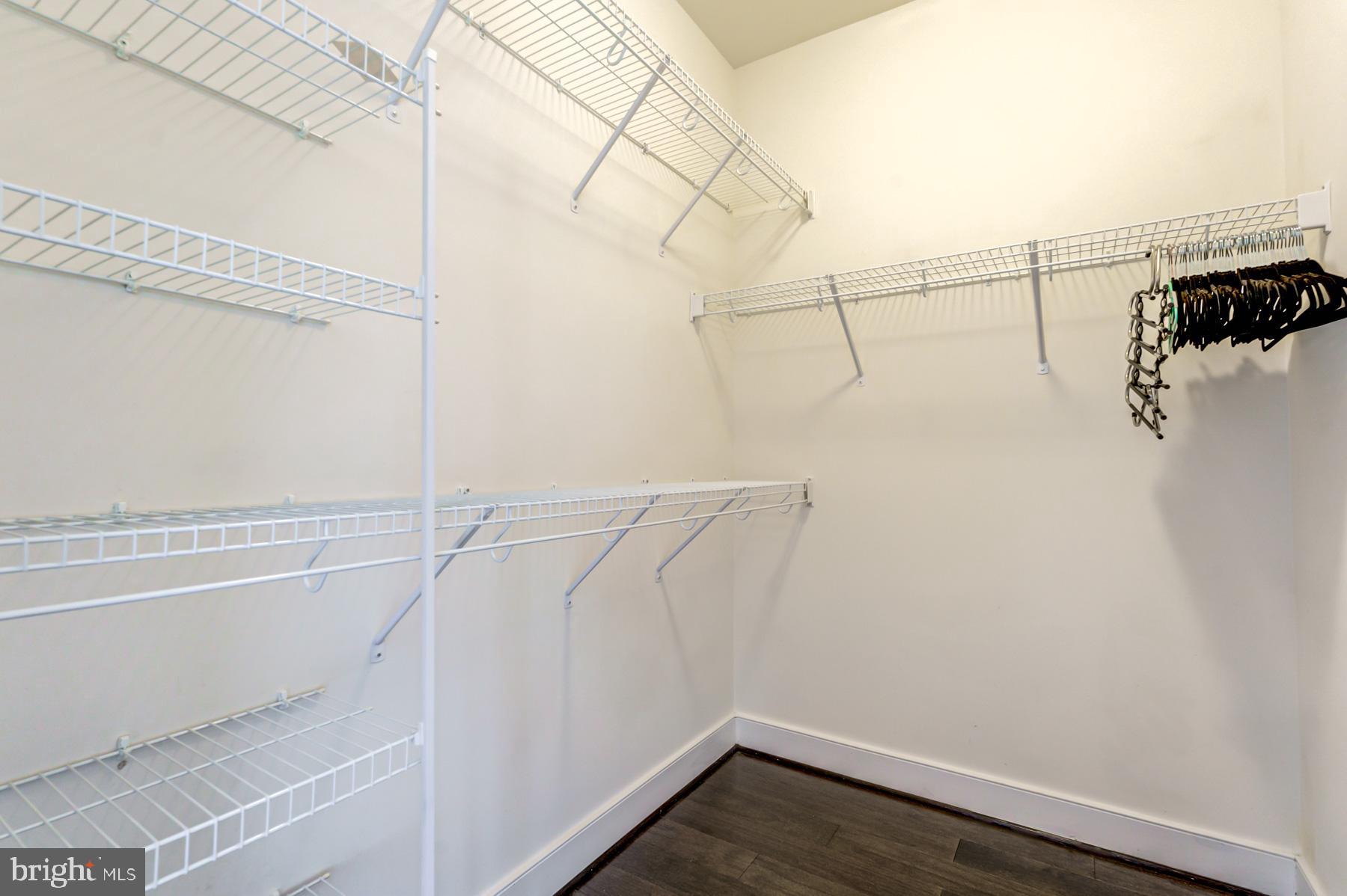 COLUMBIA PLACE - Residential Lease