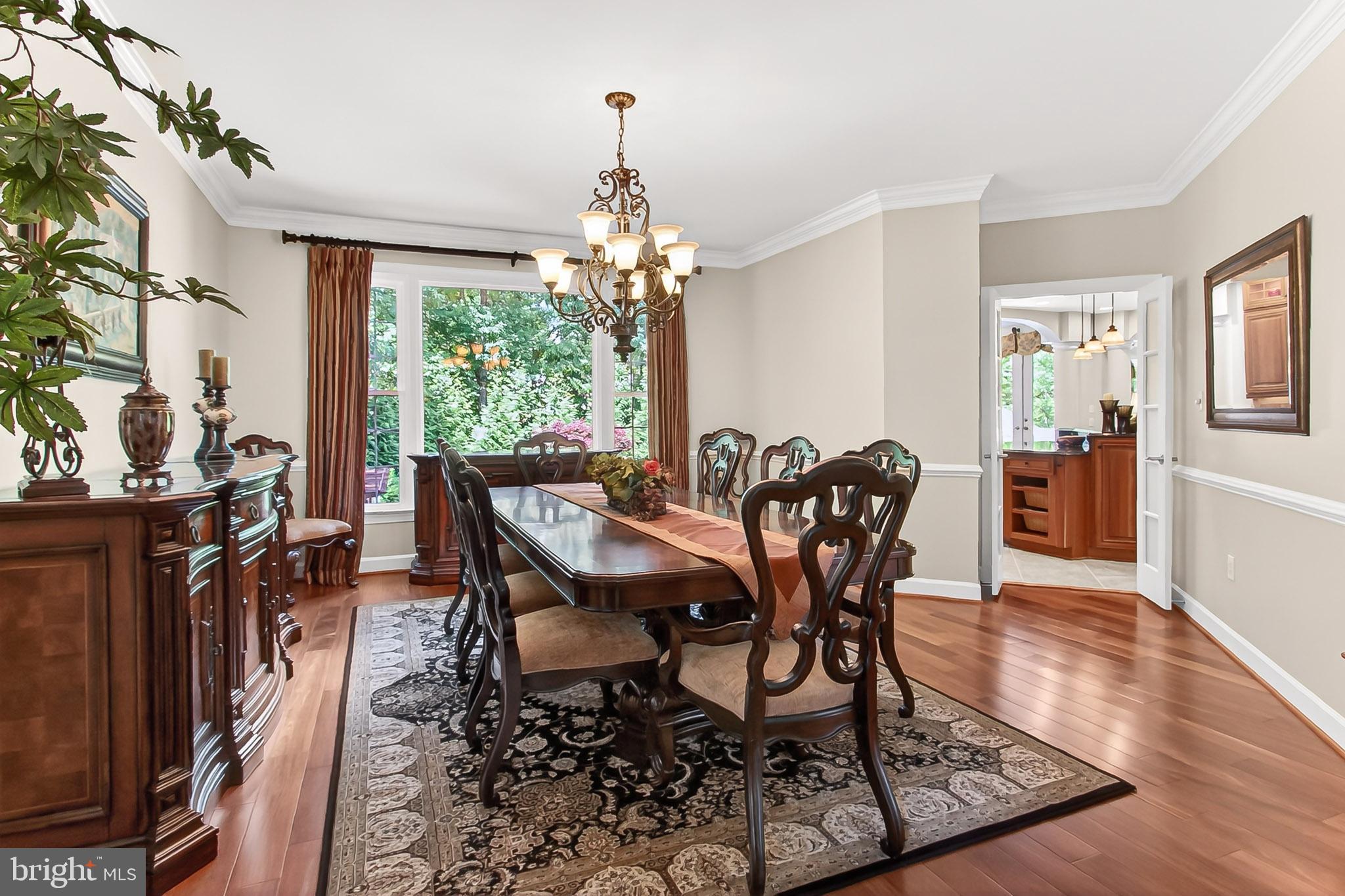 EDGEWATER - Residential