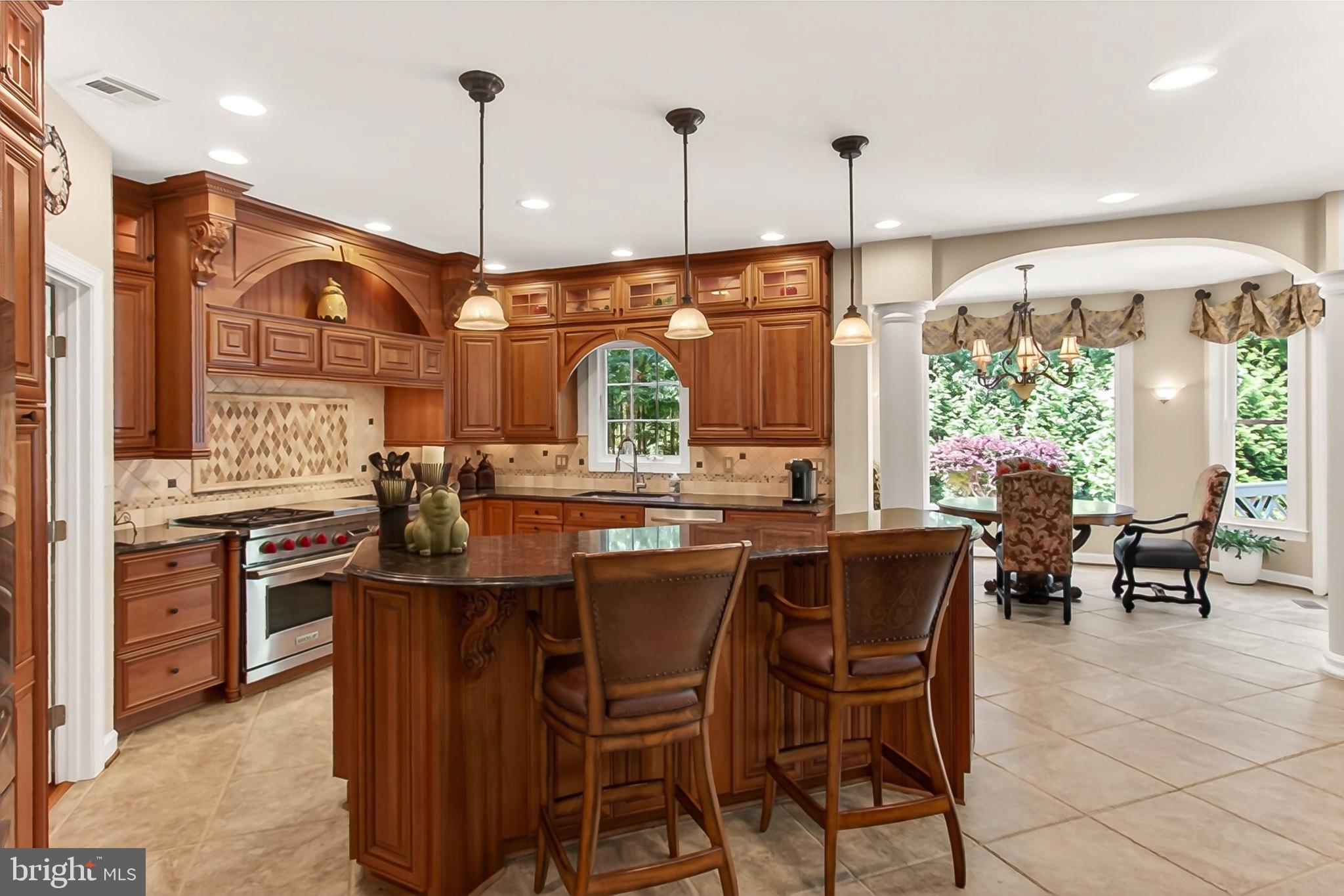 EDGEWATER - Residential