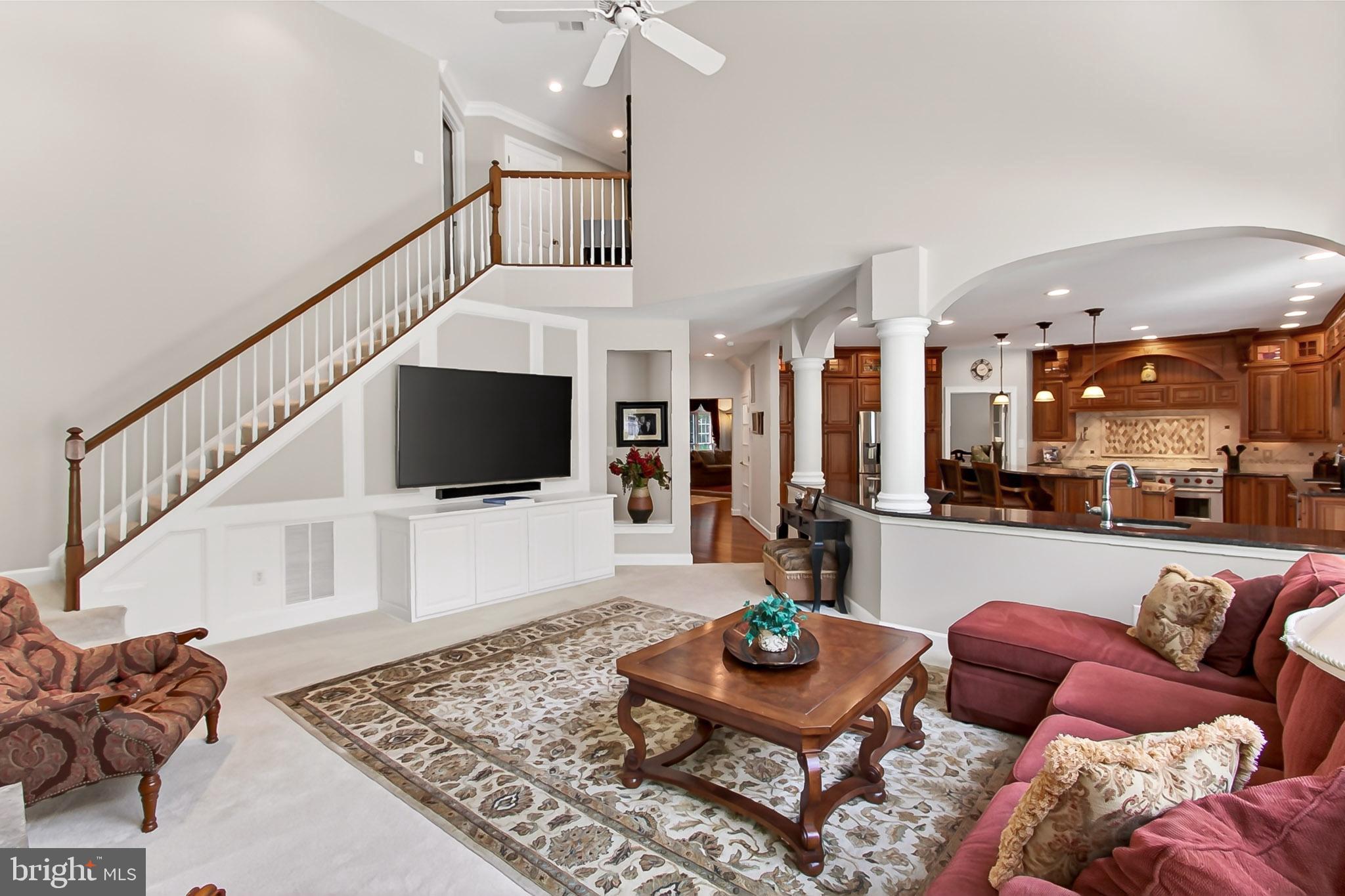 EDGEWATER - Residential