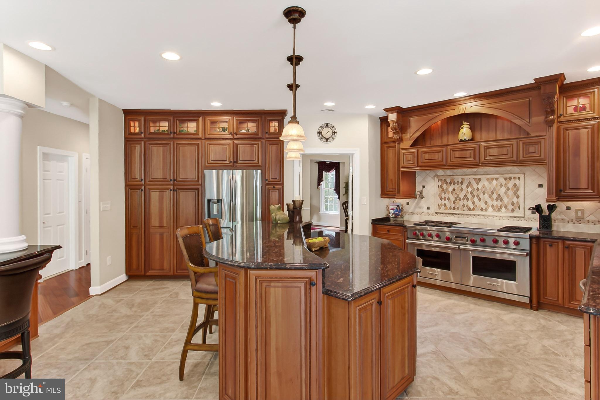 EDGEWATER - Residential