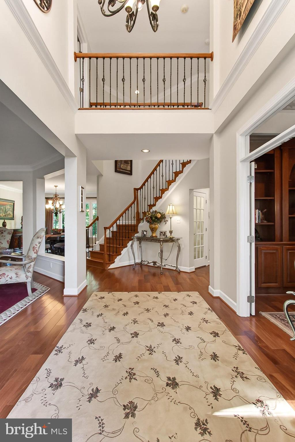 EDGEWATER - Residential