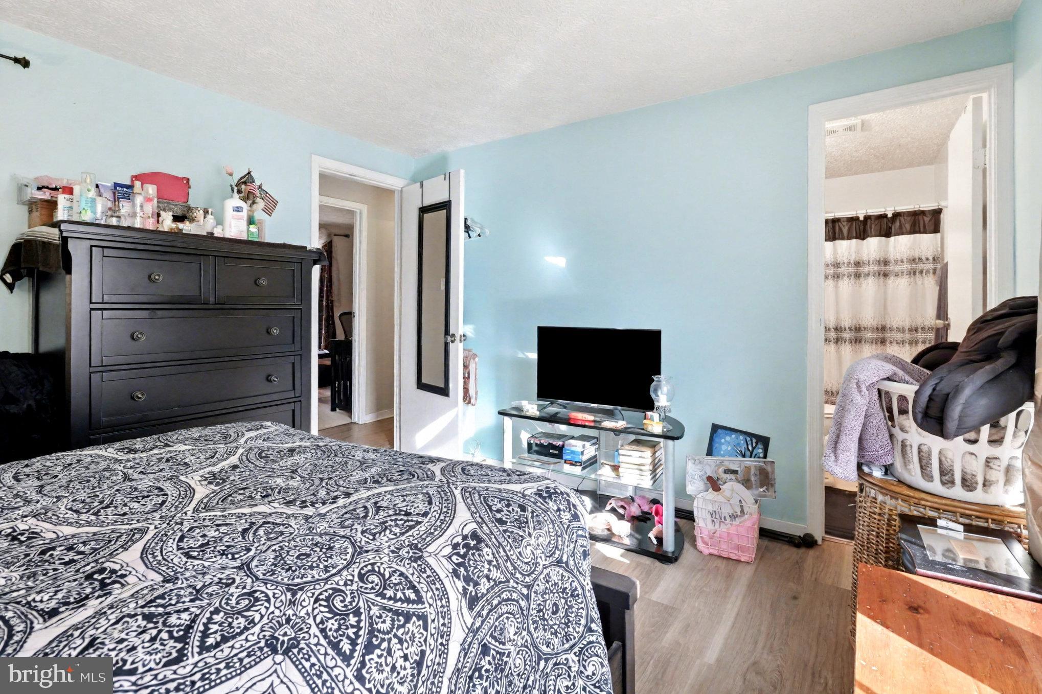 LAKE LAND OR - Residential