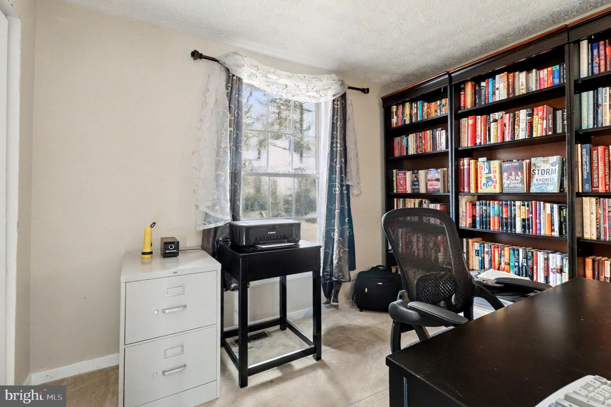 LAKE LAND OR - Residential