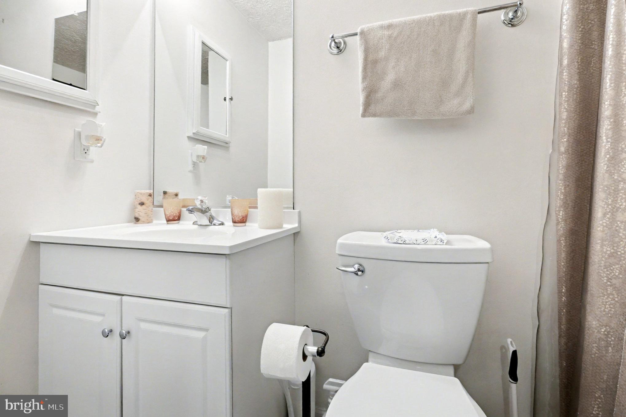 LAKE LAND OR - Residential