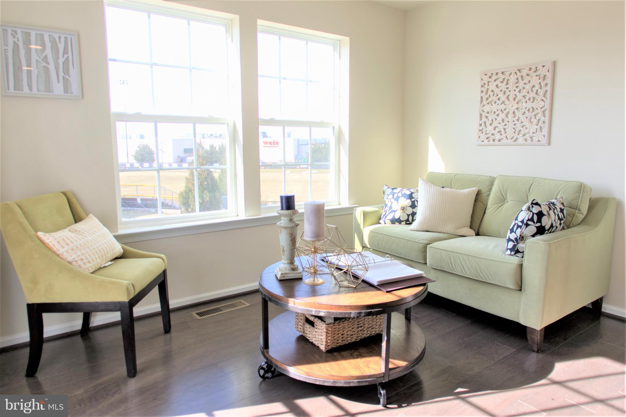 BRIAR RUN - Residential