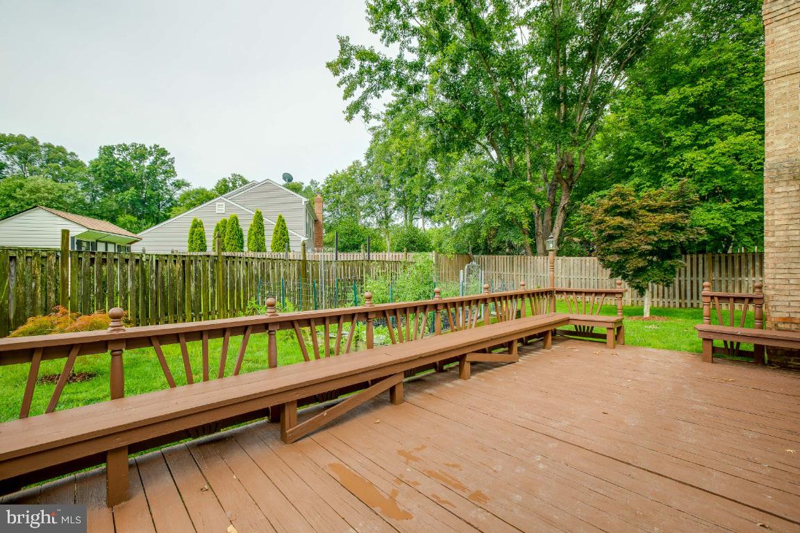 WOODSTONE - Residential