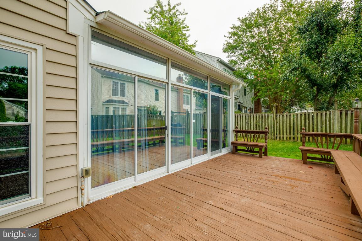 WOODSTONE - Residential