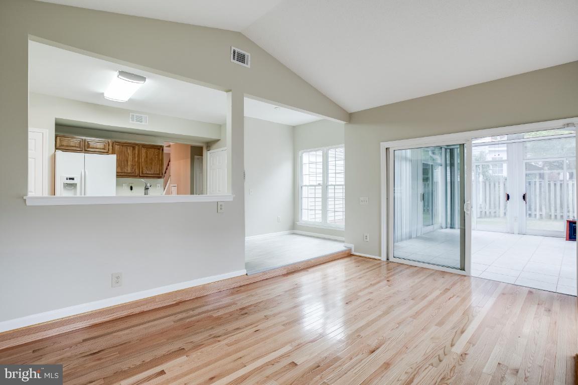 WOODSTONE - Residential