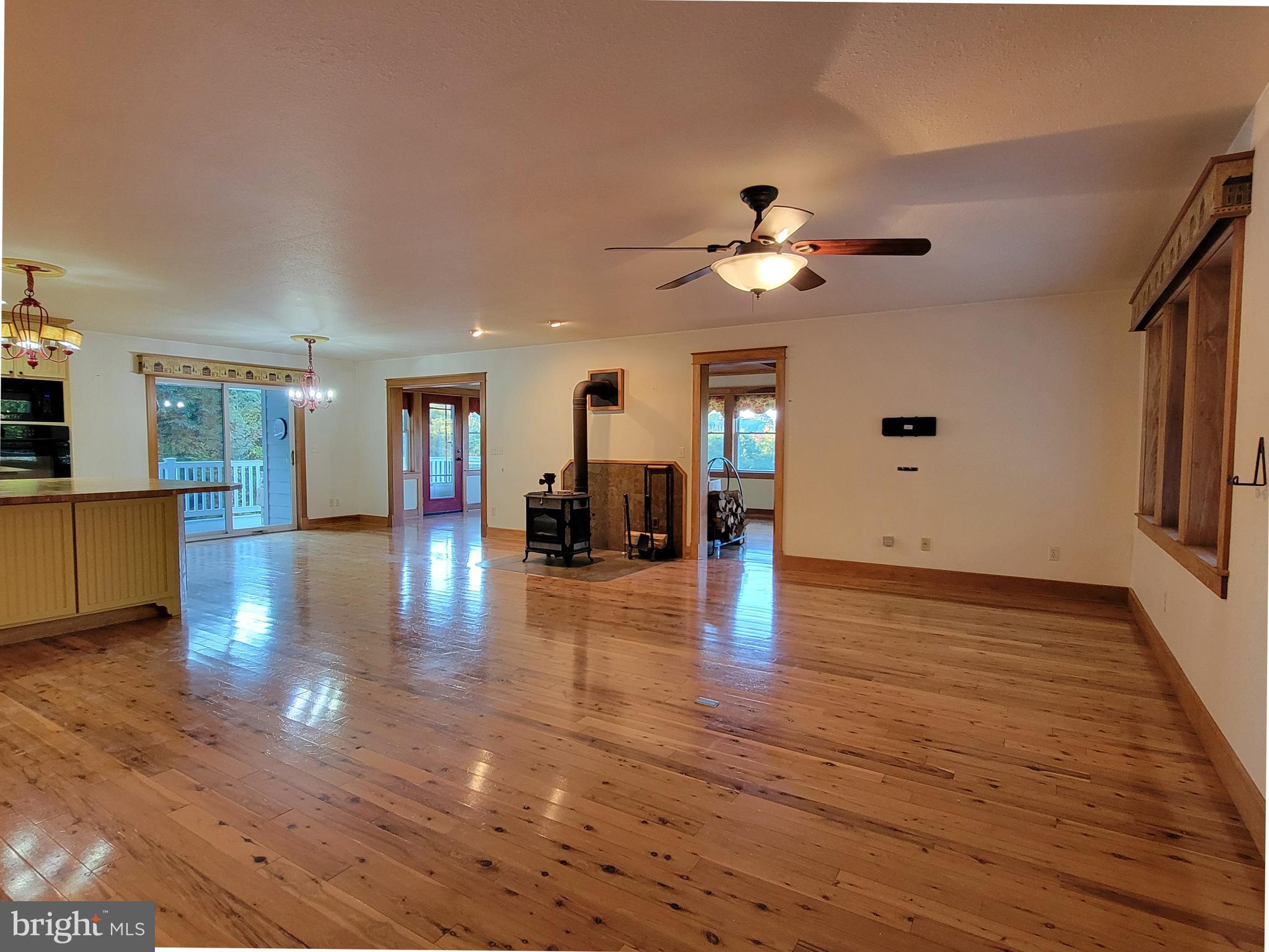 THE HIGHLANDS MEADOW MOUNTAIN - Residential