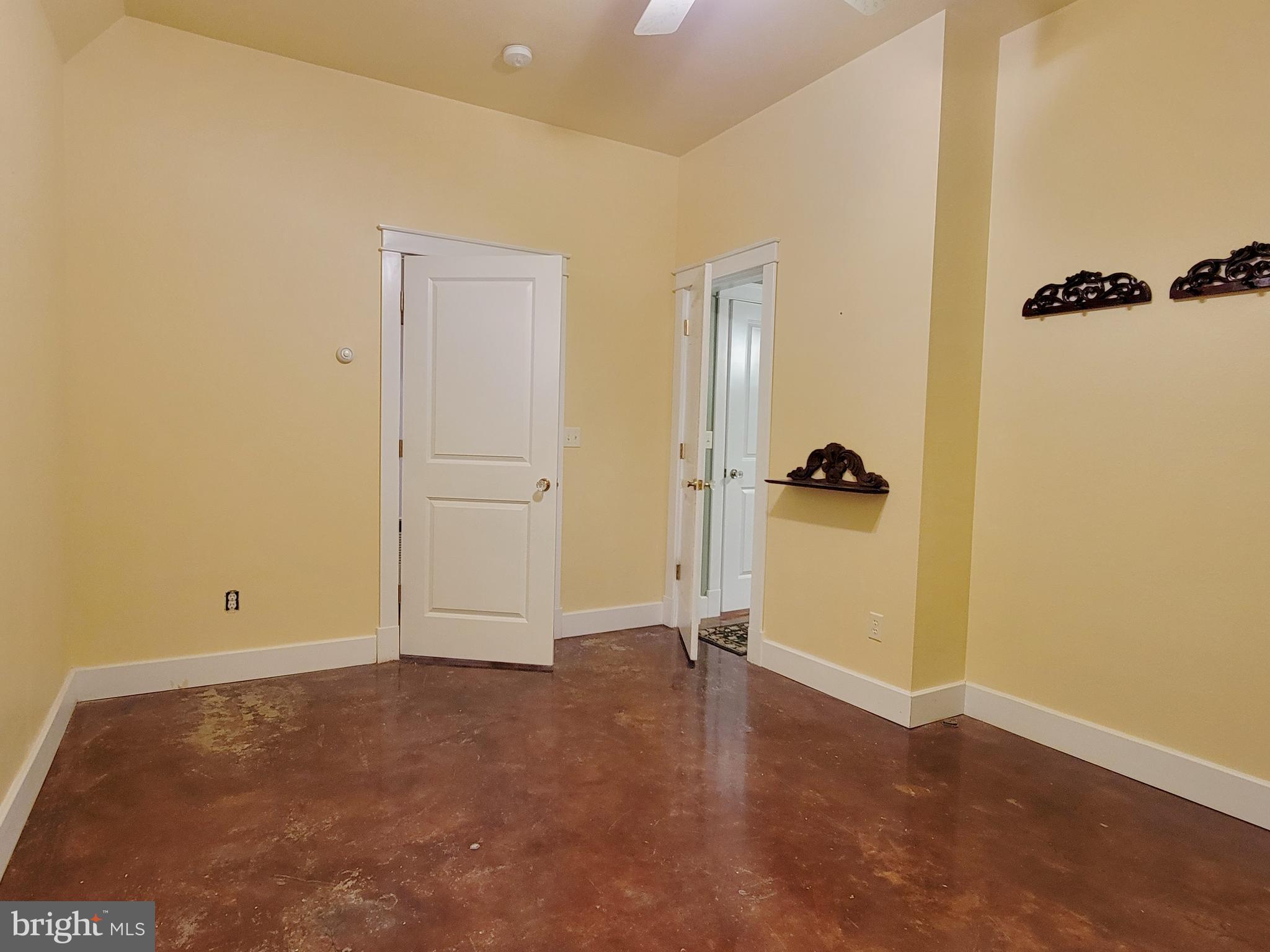 THE HIGHLANDS MEADOW MOUNTAIN - Residential