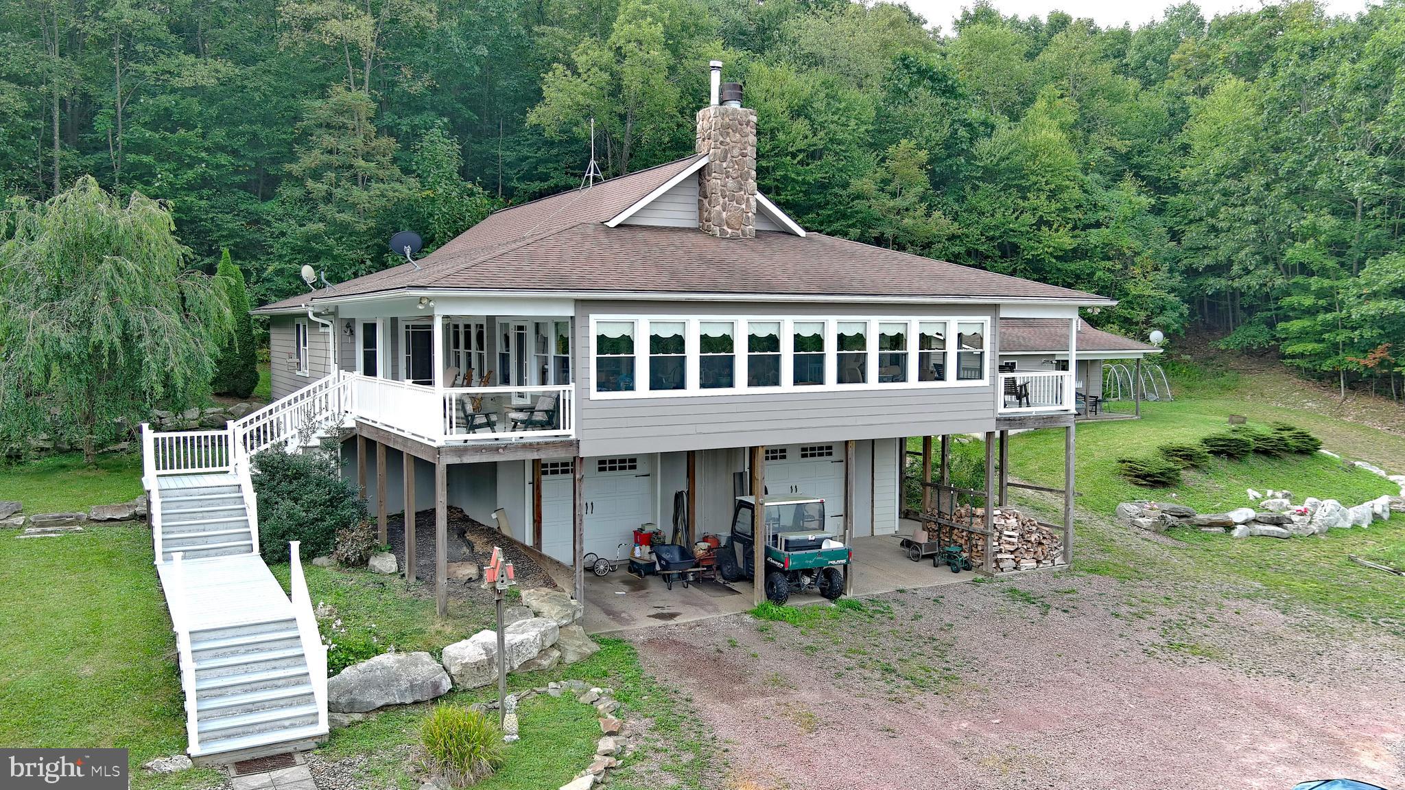 THE HIGHLANDS MEADOW MOUNTAIN - Residential