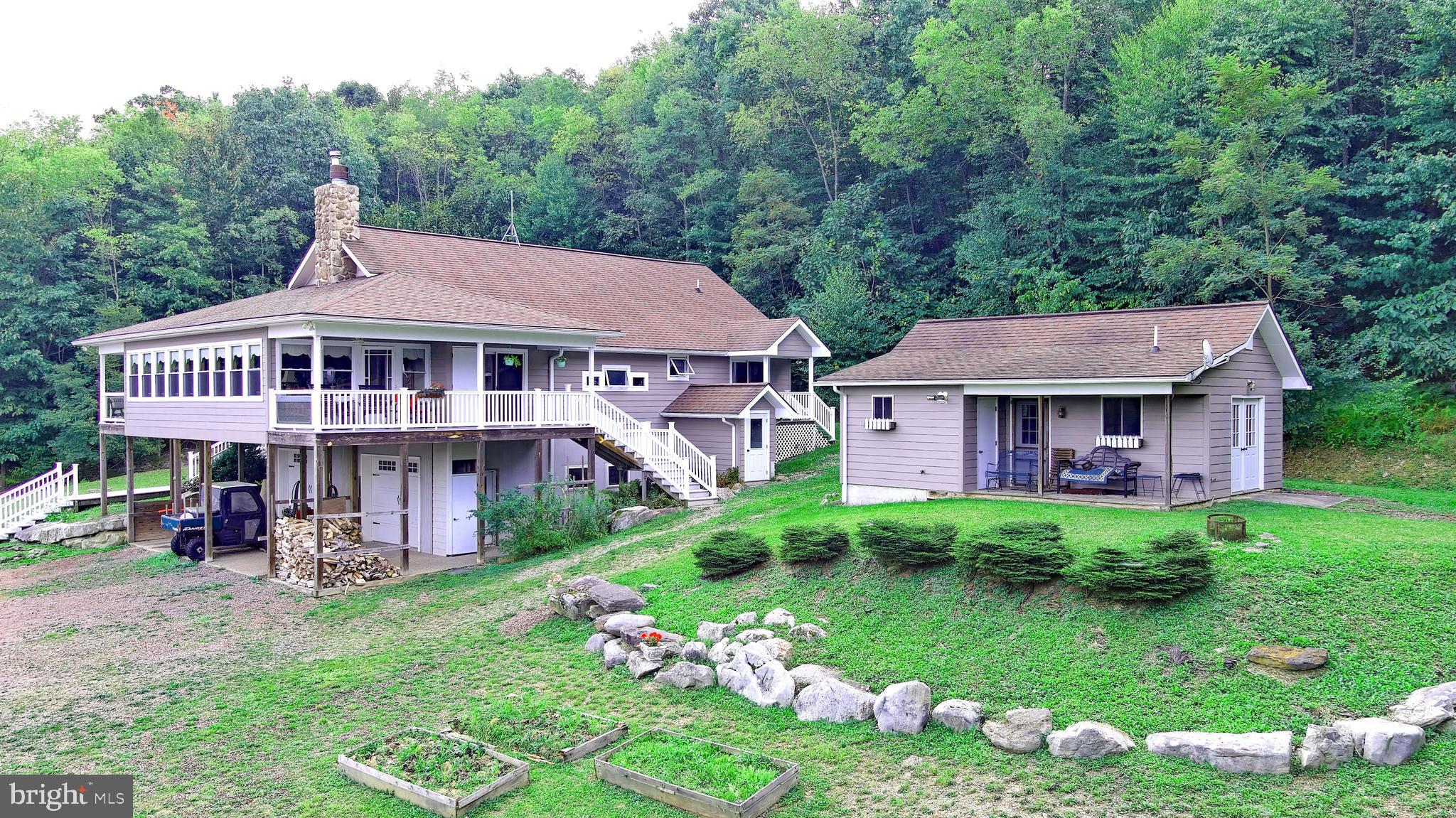 THE HIGHLANDS MEADOW MOUNTAIN - Residential