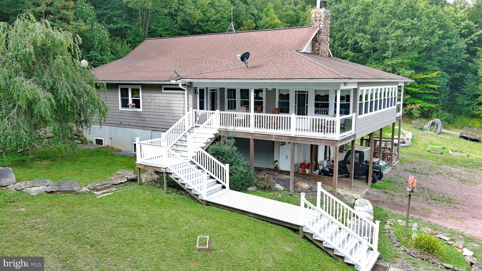 THE HIGHLANDS MEADOW MOUNTAIN - Residential