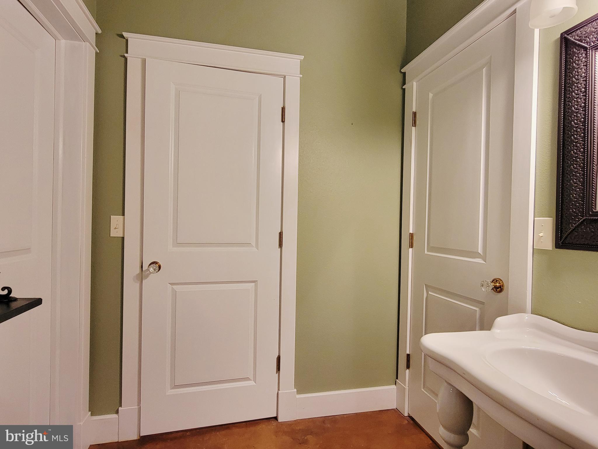 THE HIGHLANDS MEADOW MOUNTAIN - Residential