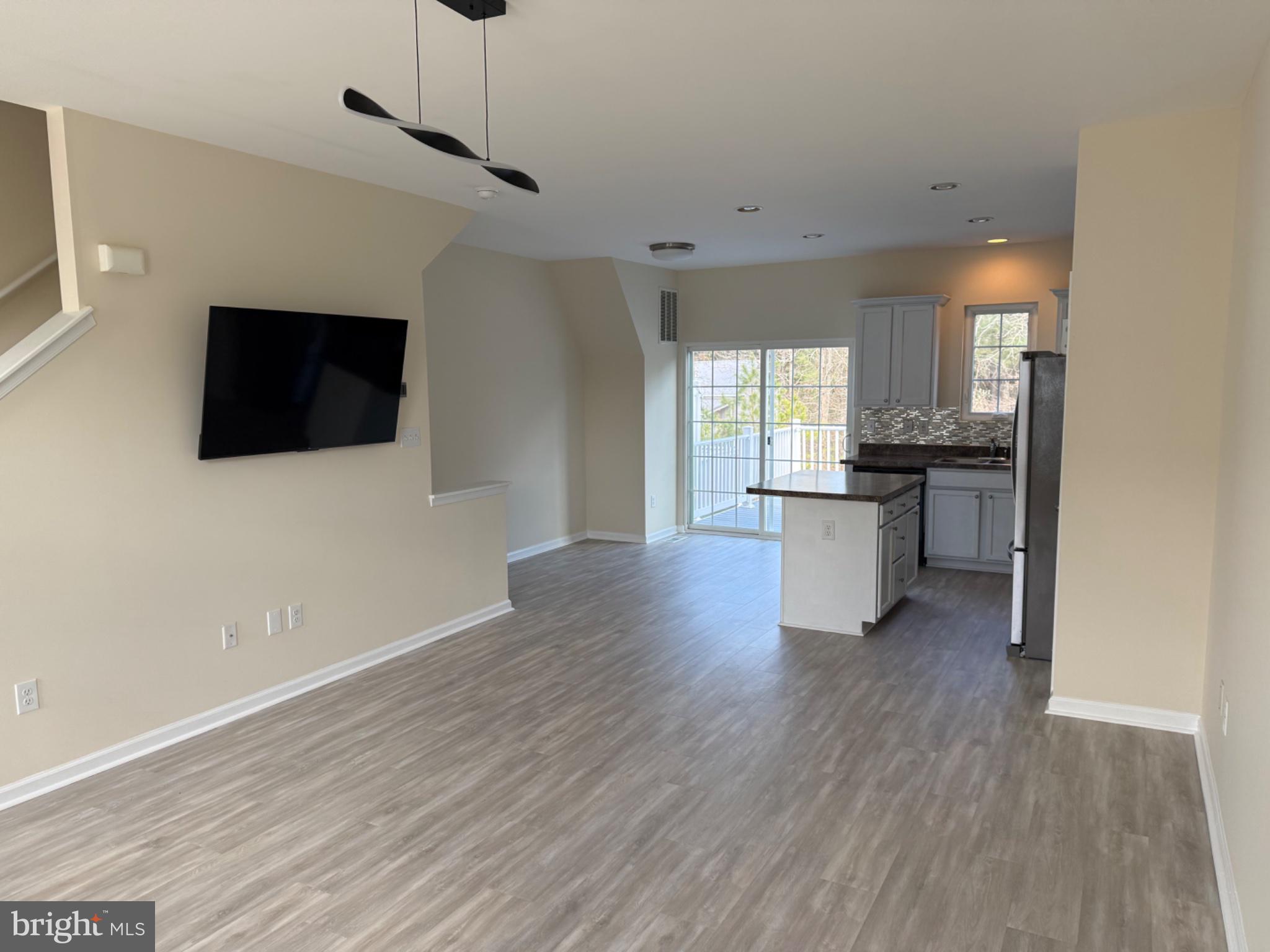 20954 BRUNSWICK LANE