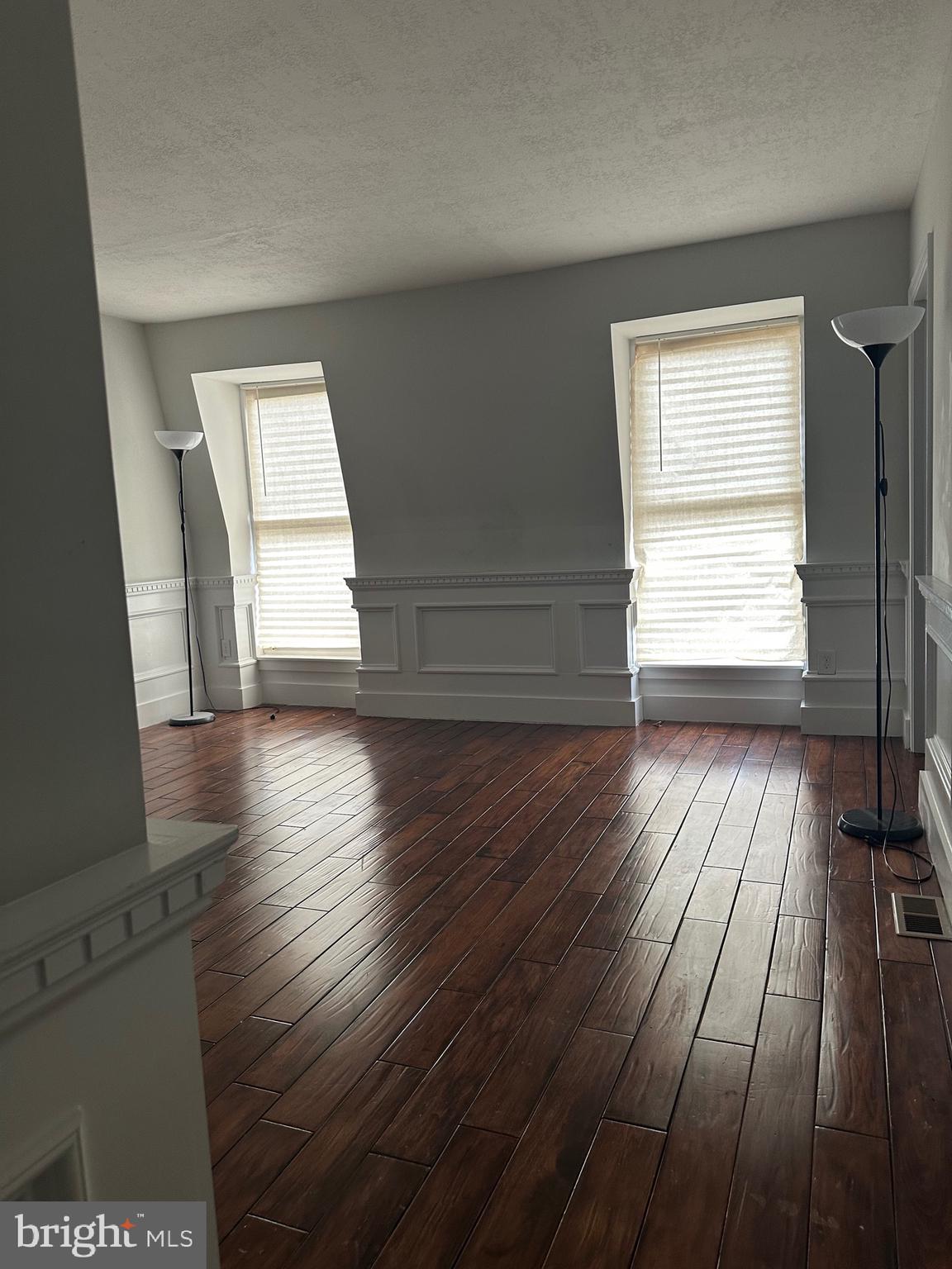 BAKERS BAY CONDOMINIUMS - Residential Lease