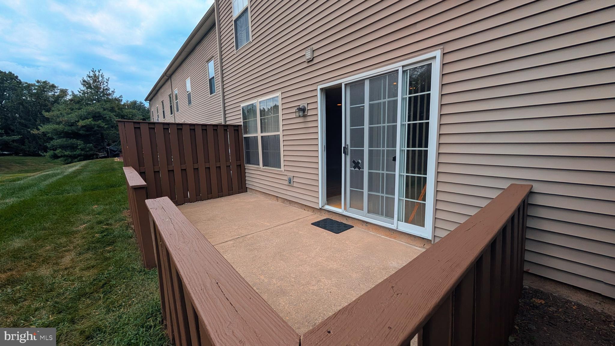 WILLOW BROOK - Residential