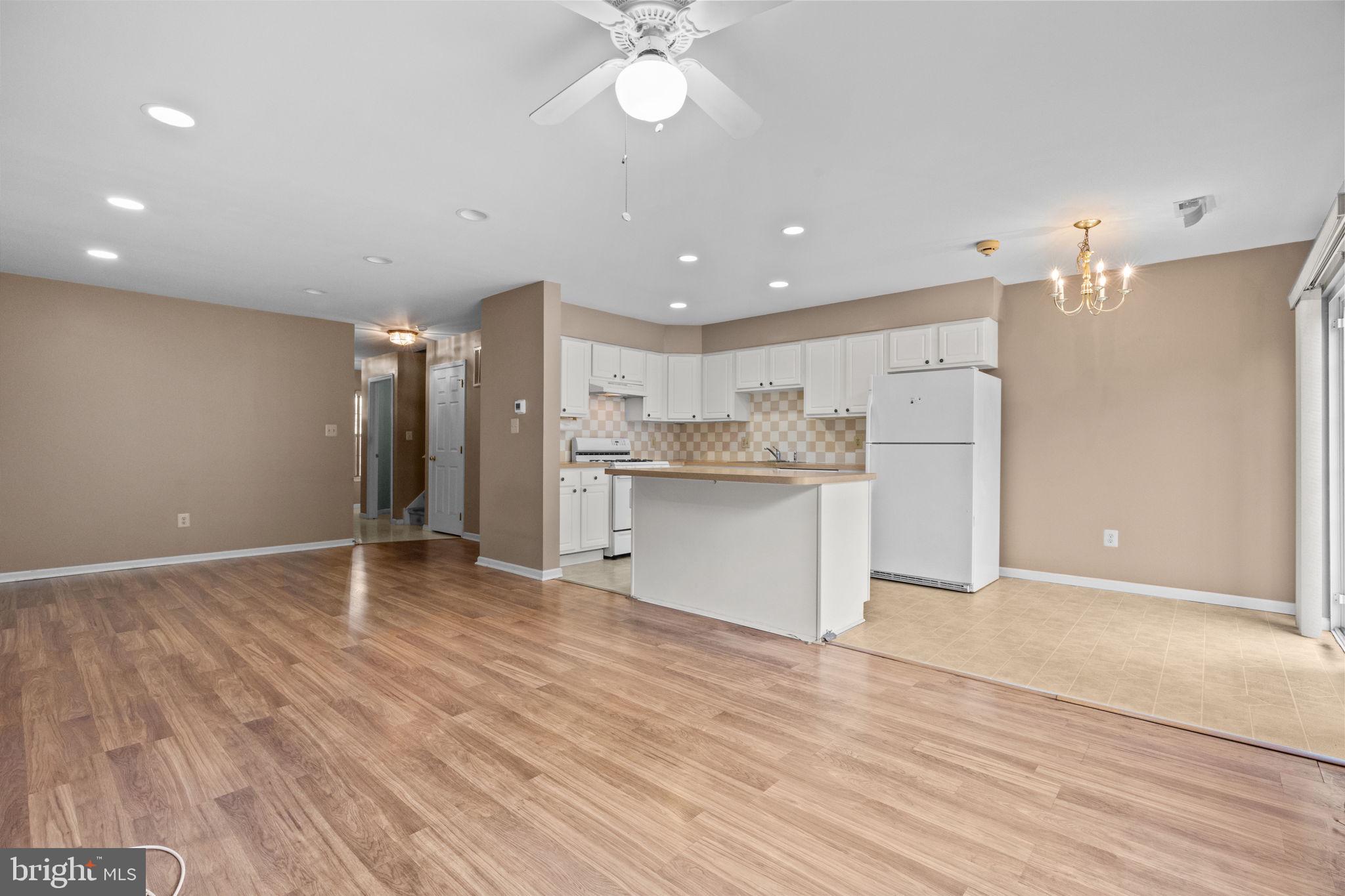 WILLOW BROOK - Residential