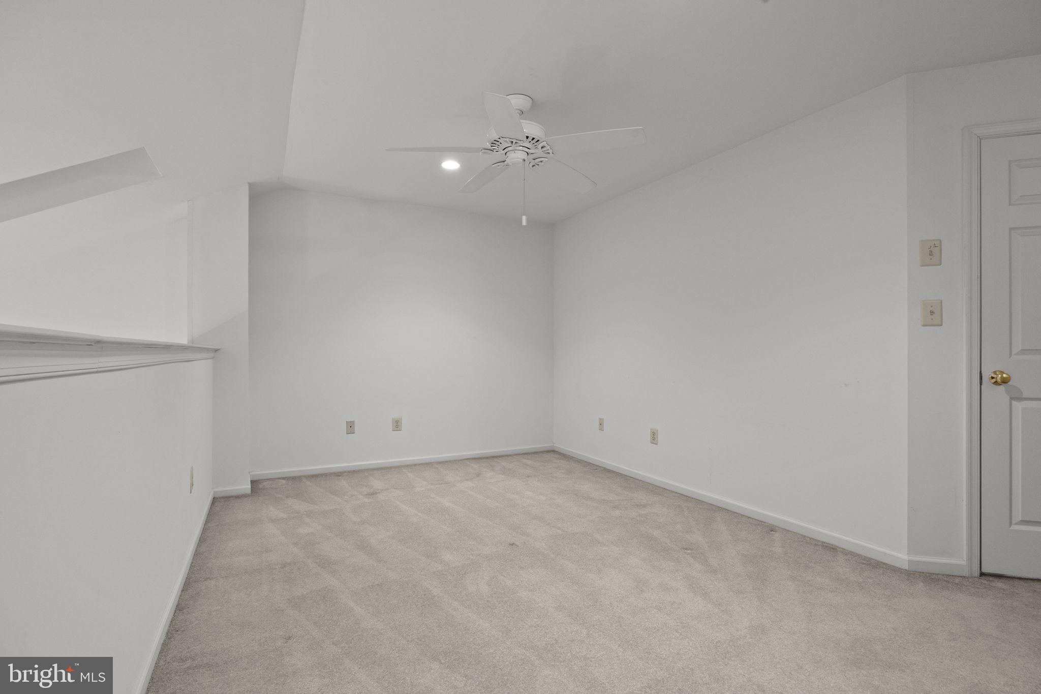 WILLOW BROOK - Residential