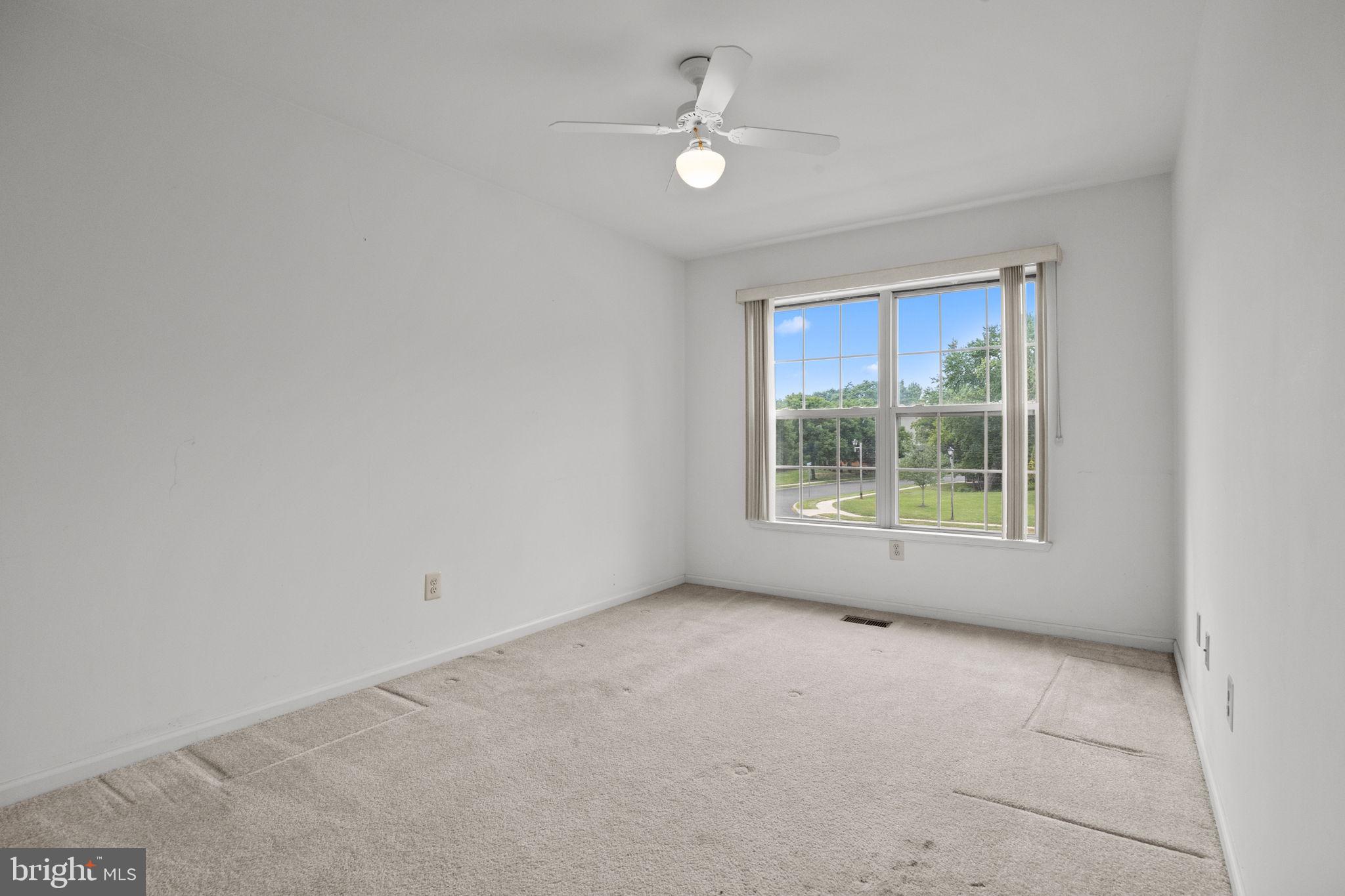 WILLOW BROOK - Residential