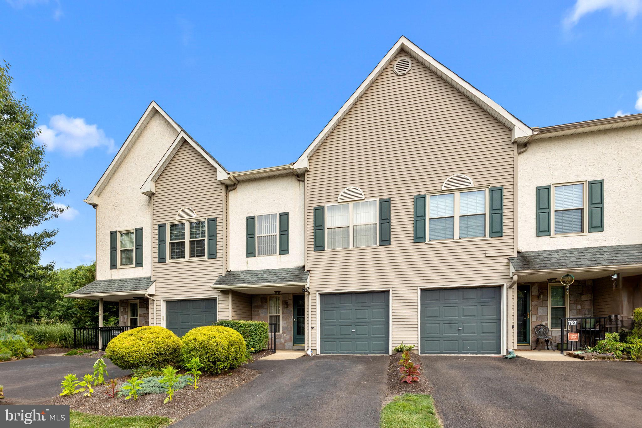 WILLOW BROOK - Residential