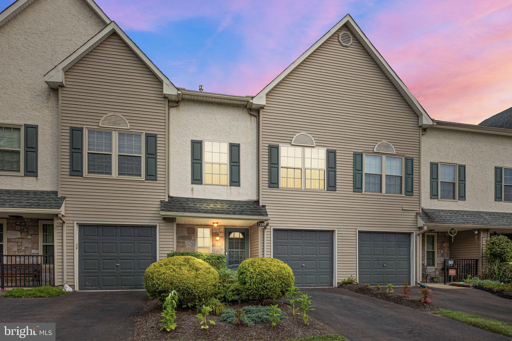 WILLOW BROOK - Residential