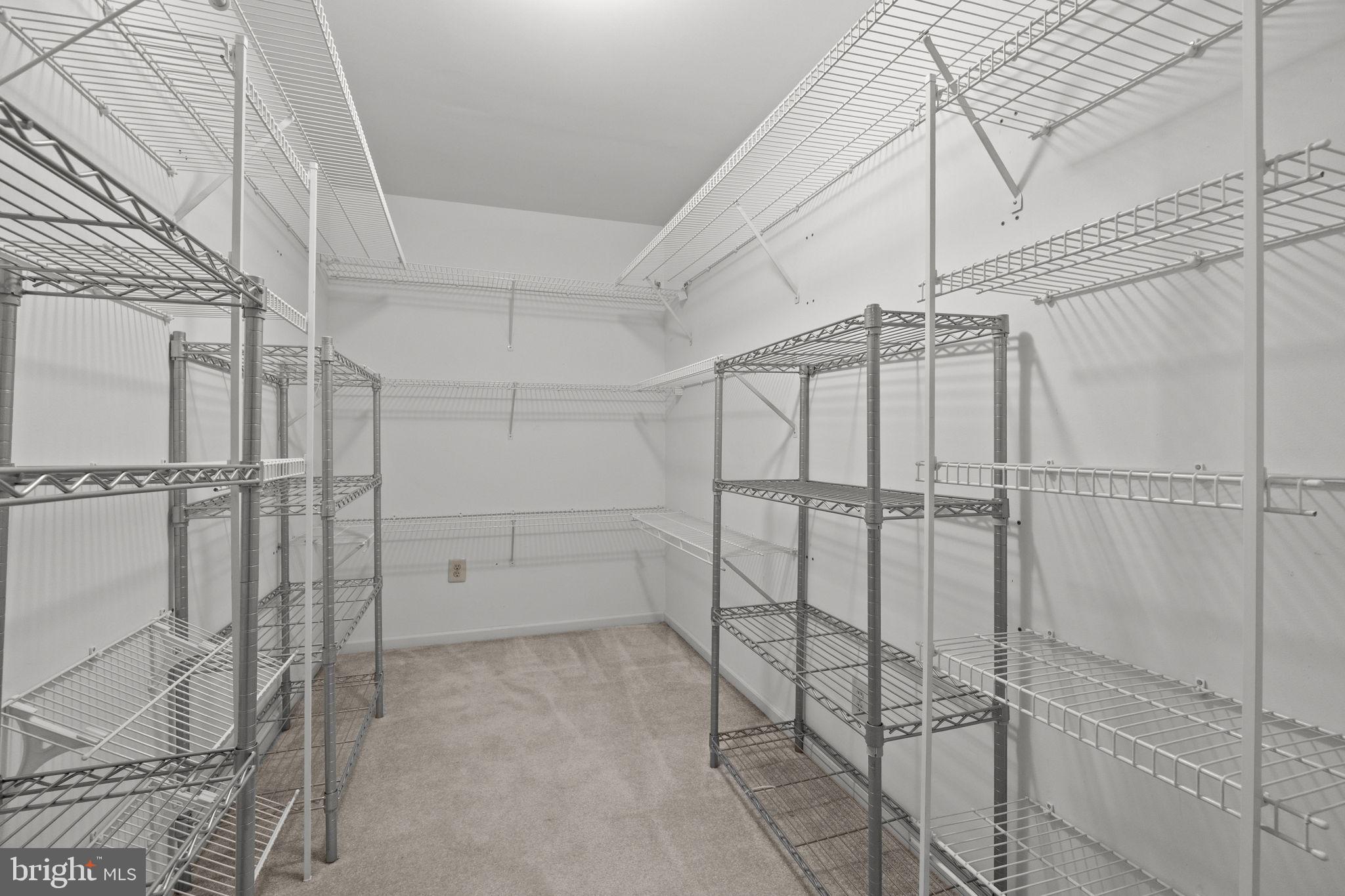 WILLOW BROOK - Residential