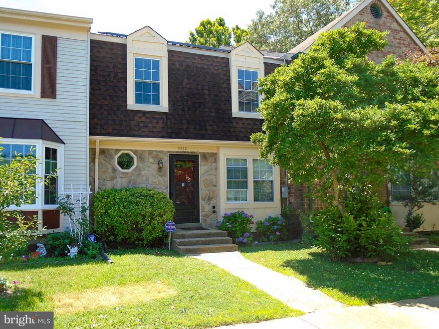 Buyer lost job in the middle of the loan process. Loan denial based on lost of job.  Home is back on the Market today. Beautiful Town Home Located in a really quiet Neighborhood, 3 level unit with 3 Bedrooms and # 3 Full Bath, and. One Half Bath. Huge master bedroom, with its own bathroom Lots of space for storage, Eat in kitchen with stainless steel appliances, Open floor plan home with a separate dining room, Fresh paint throughout, professionally brand new carpet, kitchen upgraded to granite countertop, all cabinets freshly painted, new polish  wood floor, and new carpet in Basement  ground level.  ALL Toilets in the HOUSE are BRANDEW,  NEW CERAMIC FLOOR FOR ALL BATHROOM. Great location, close to shopping centers and grocery store. Solar system is leasing transferable to new owner.