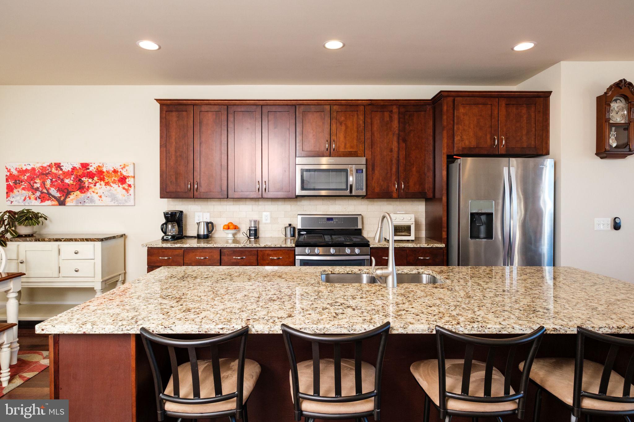 PRESTON LAKE - Residential