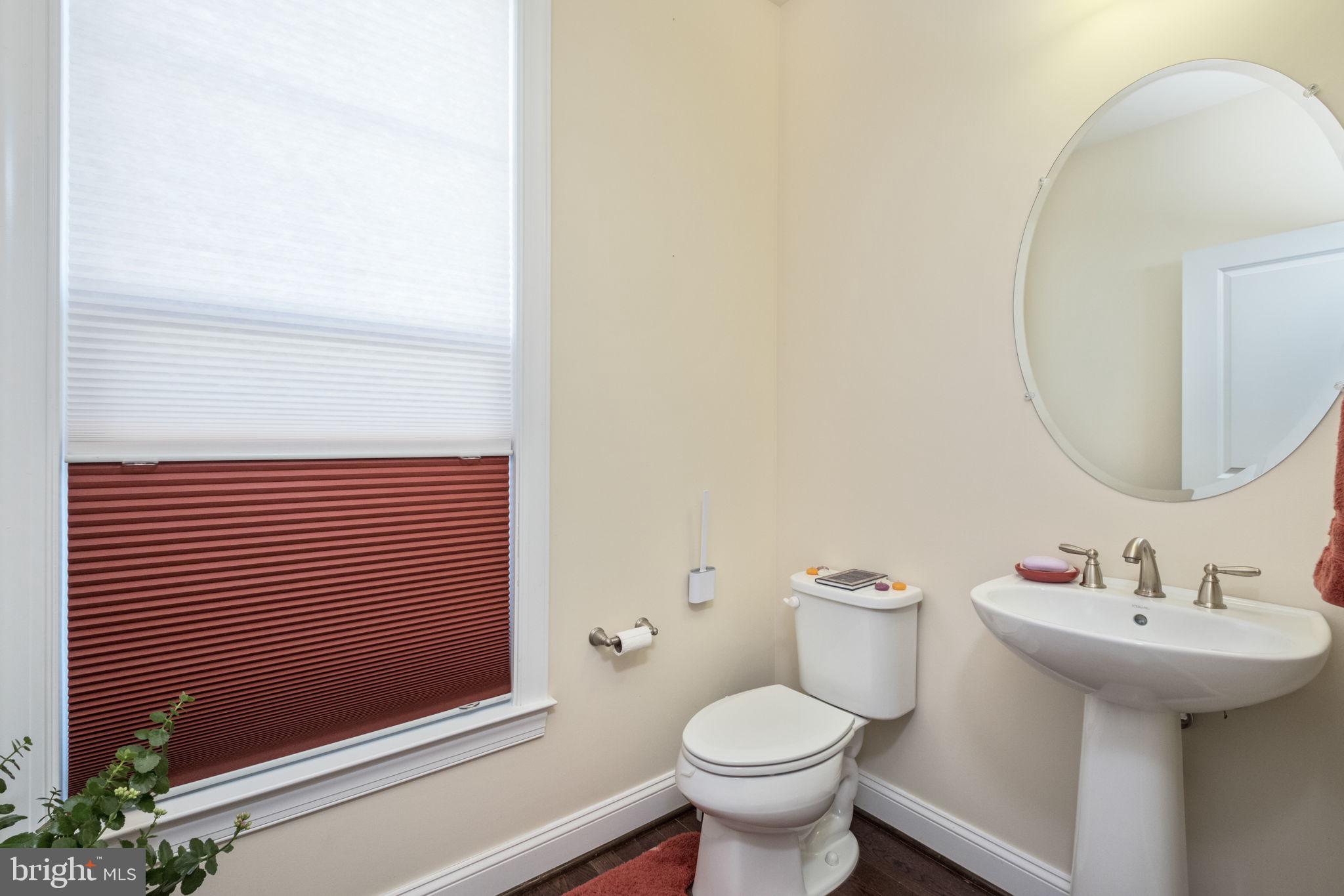 PRESTON LAKE - Residential