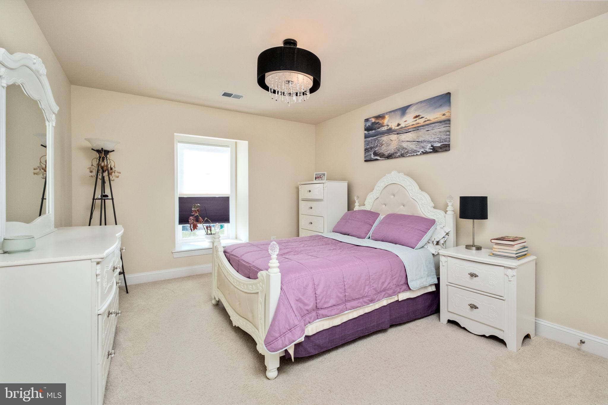 PRESTON LAKE - Residential