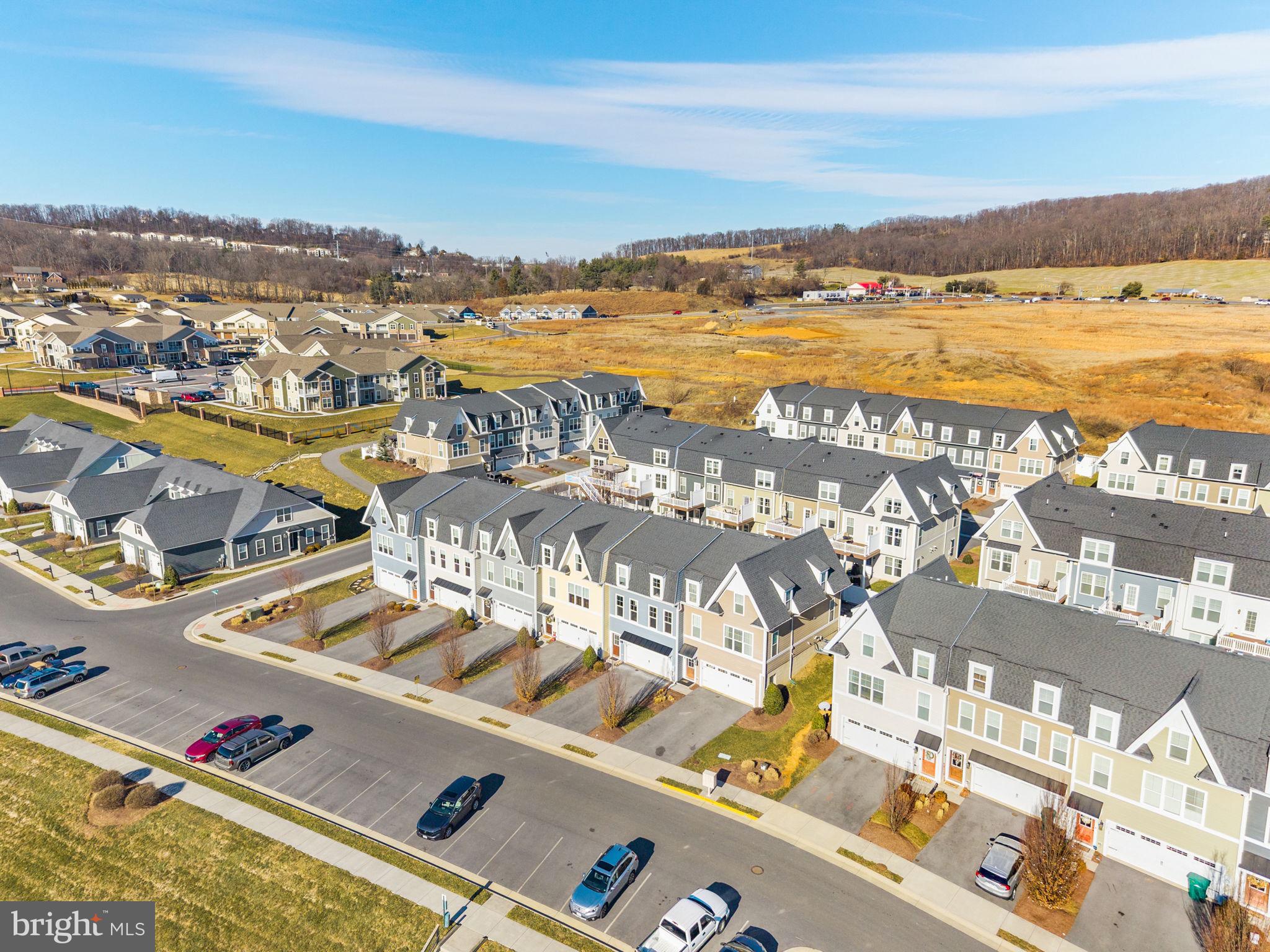 PRESTON LAKE - Residential