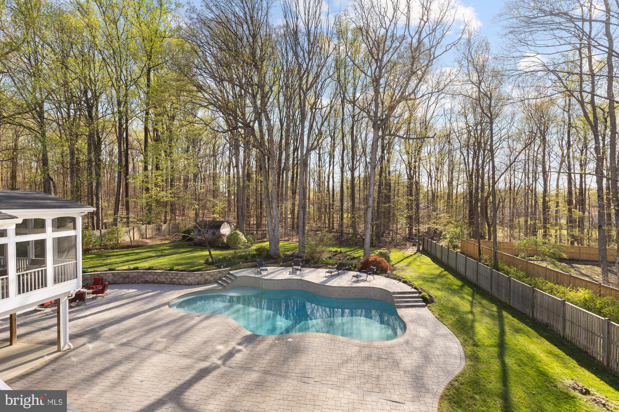 HOMEWOOD - Residential