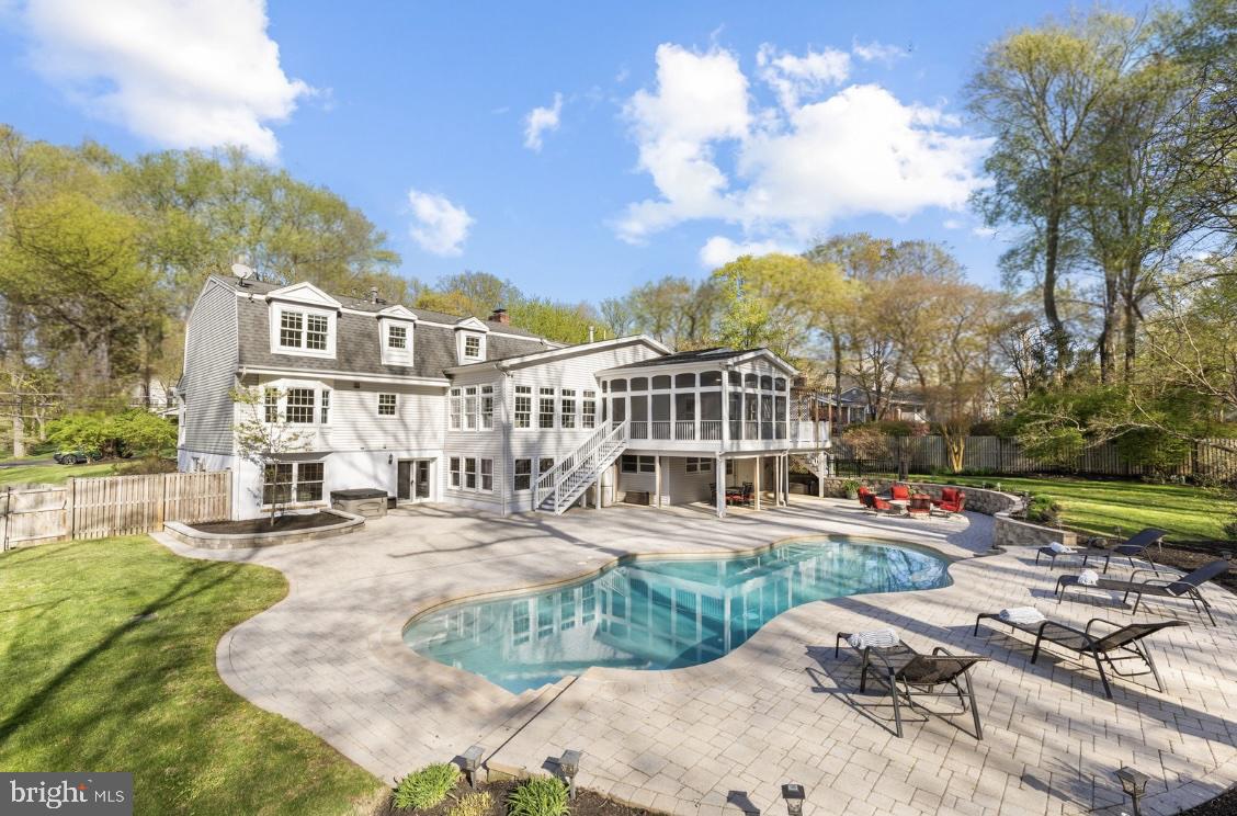 HOMEWOOD - Residential