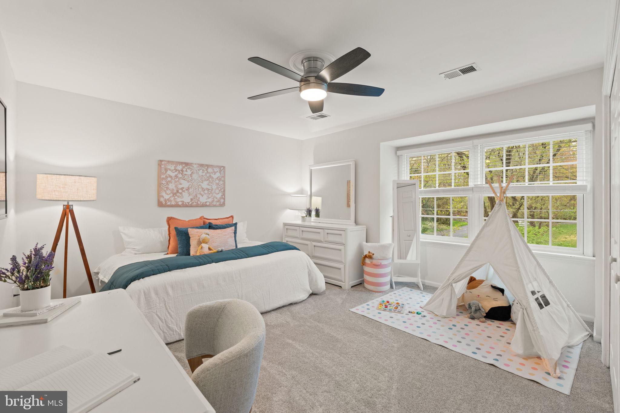 HOMEWOOD - Residential