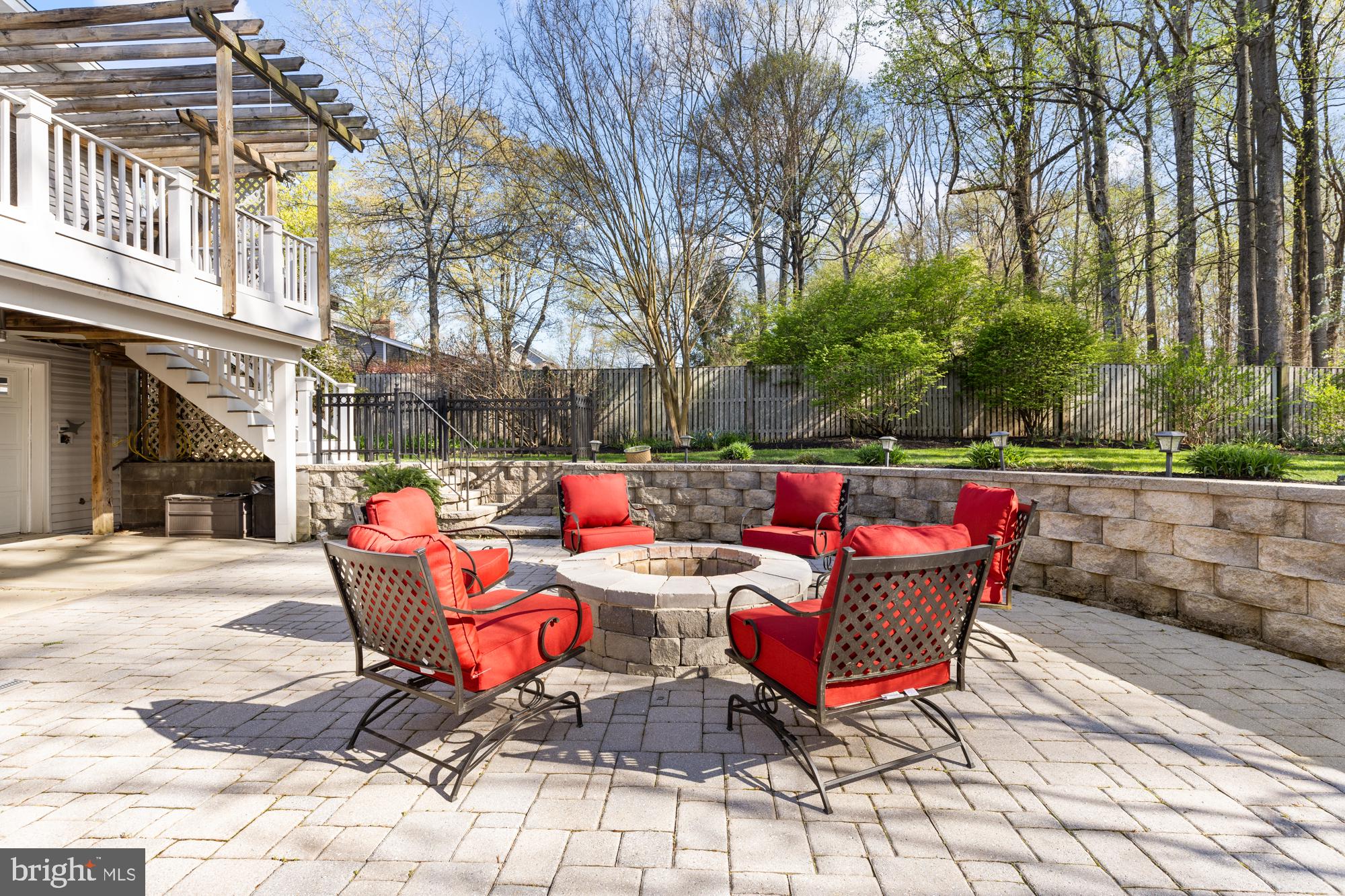 HOMEWOOD - Residential